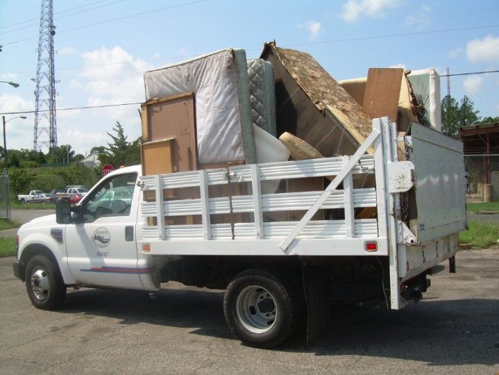 Full Service Junk Removal Services - Junk King